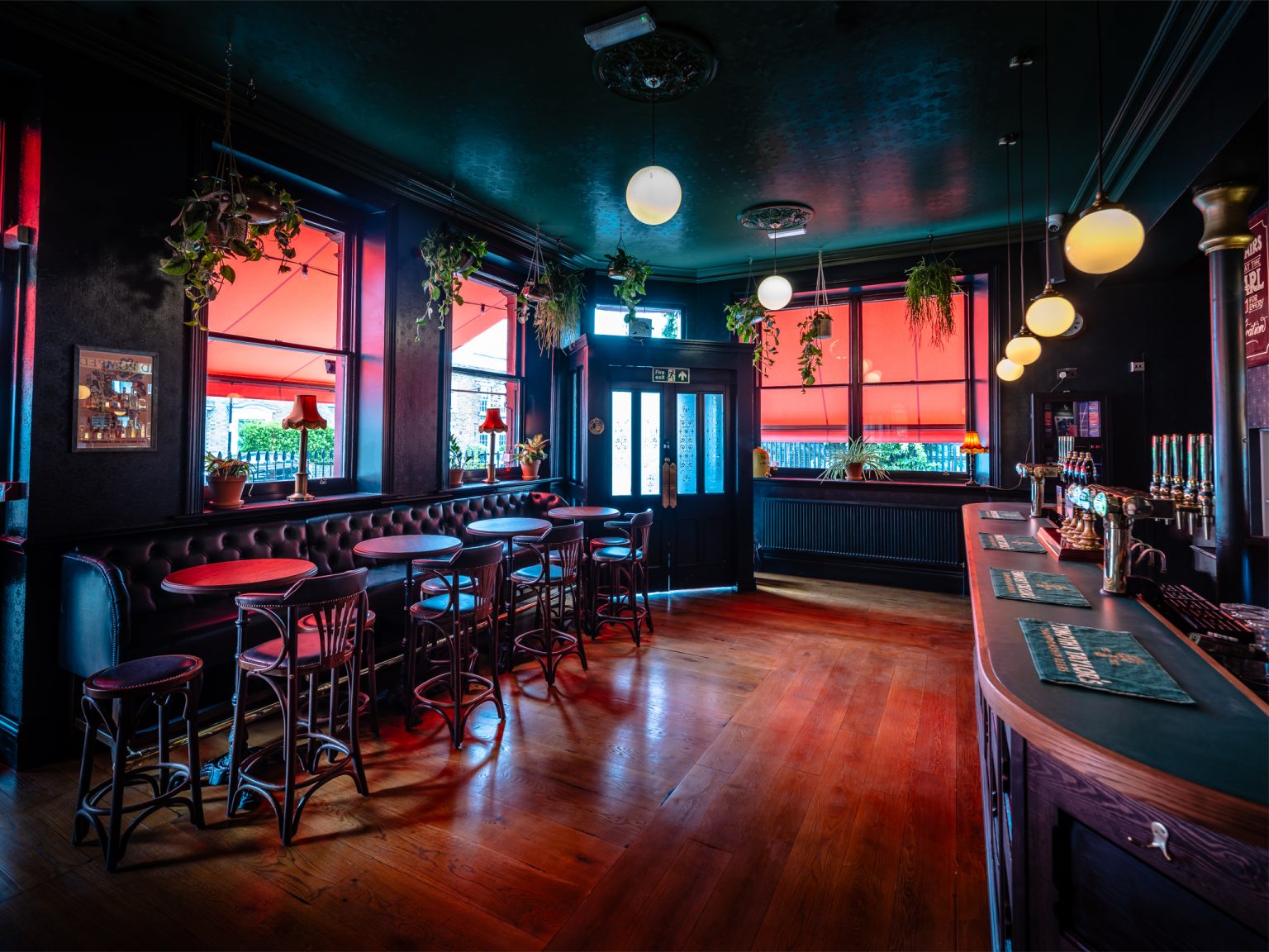 INFO & CONTACT Earl of Derby